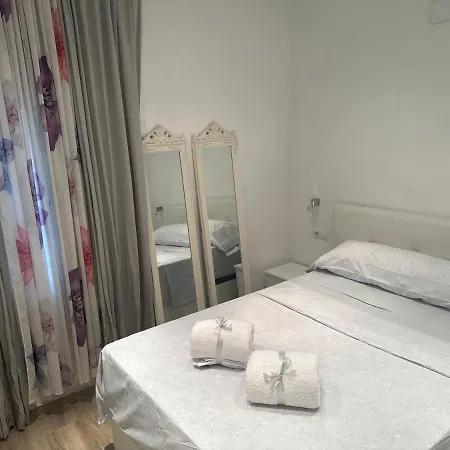 Susana 2 Apartment